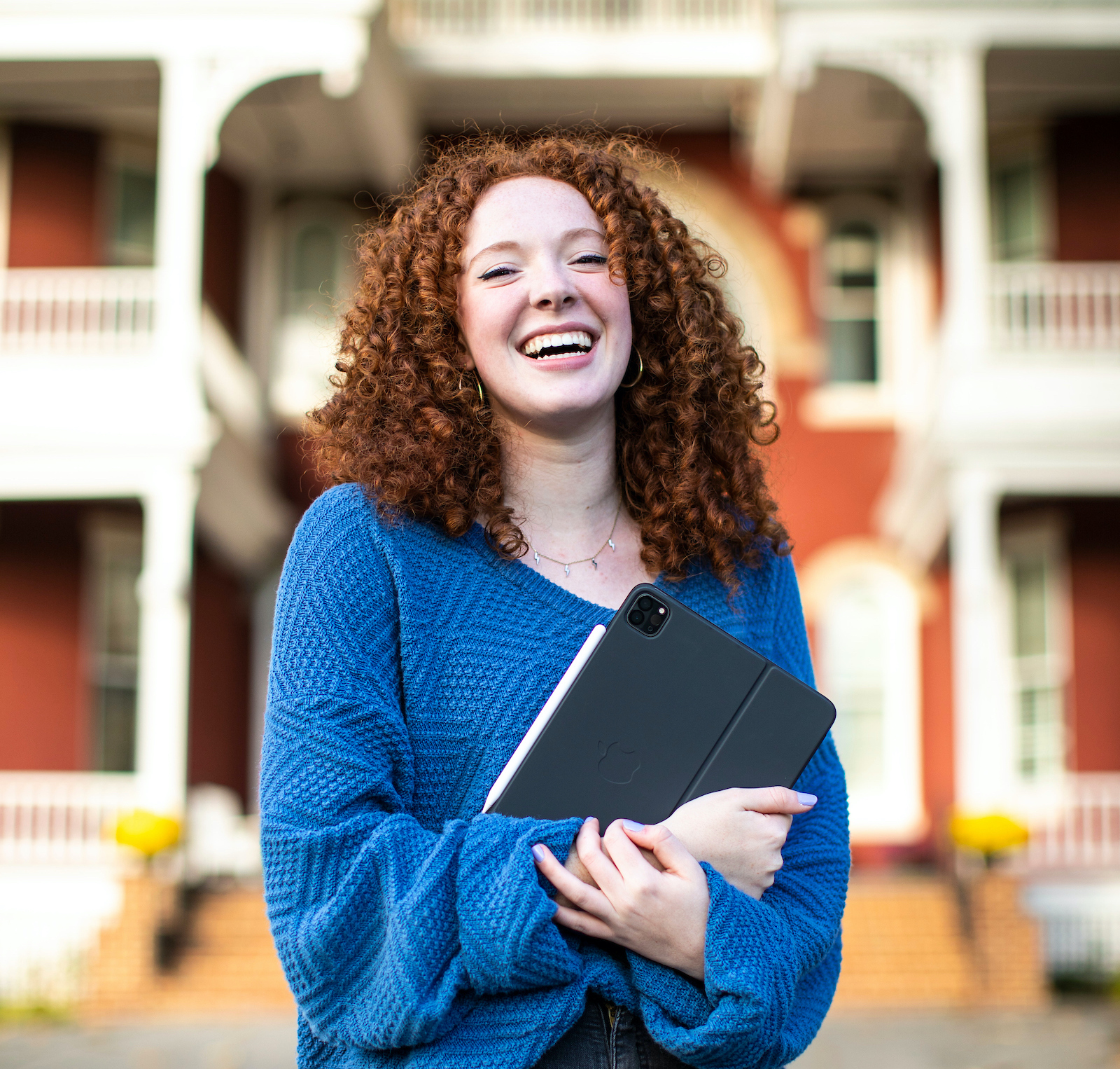 Southern Virginia University Named Apple Distinguished School through 2025 Southern Virginia
